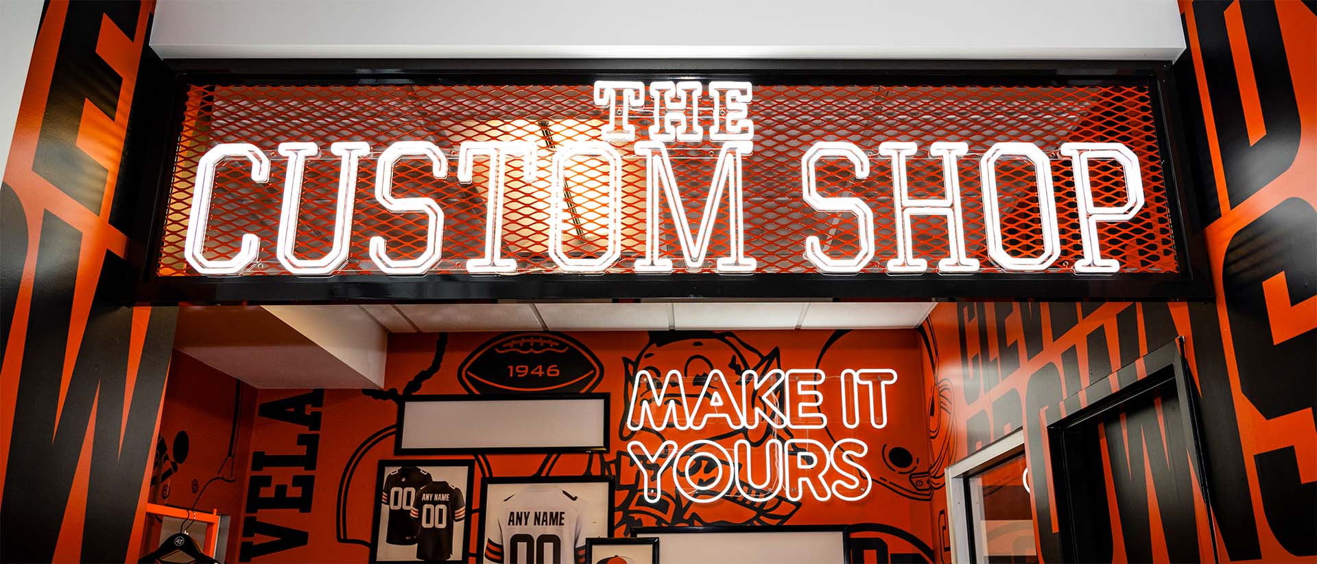 Custom shop entrance at Cleveland Browns Pro Shop